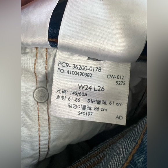 Levi’s 501 cropped jeans W24 L26 medium wash 100% cotton - Picture 10 of 12